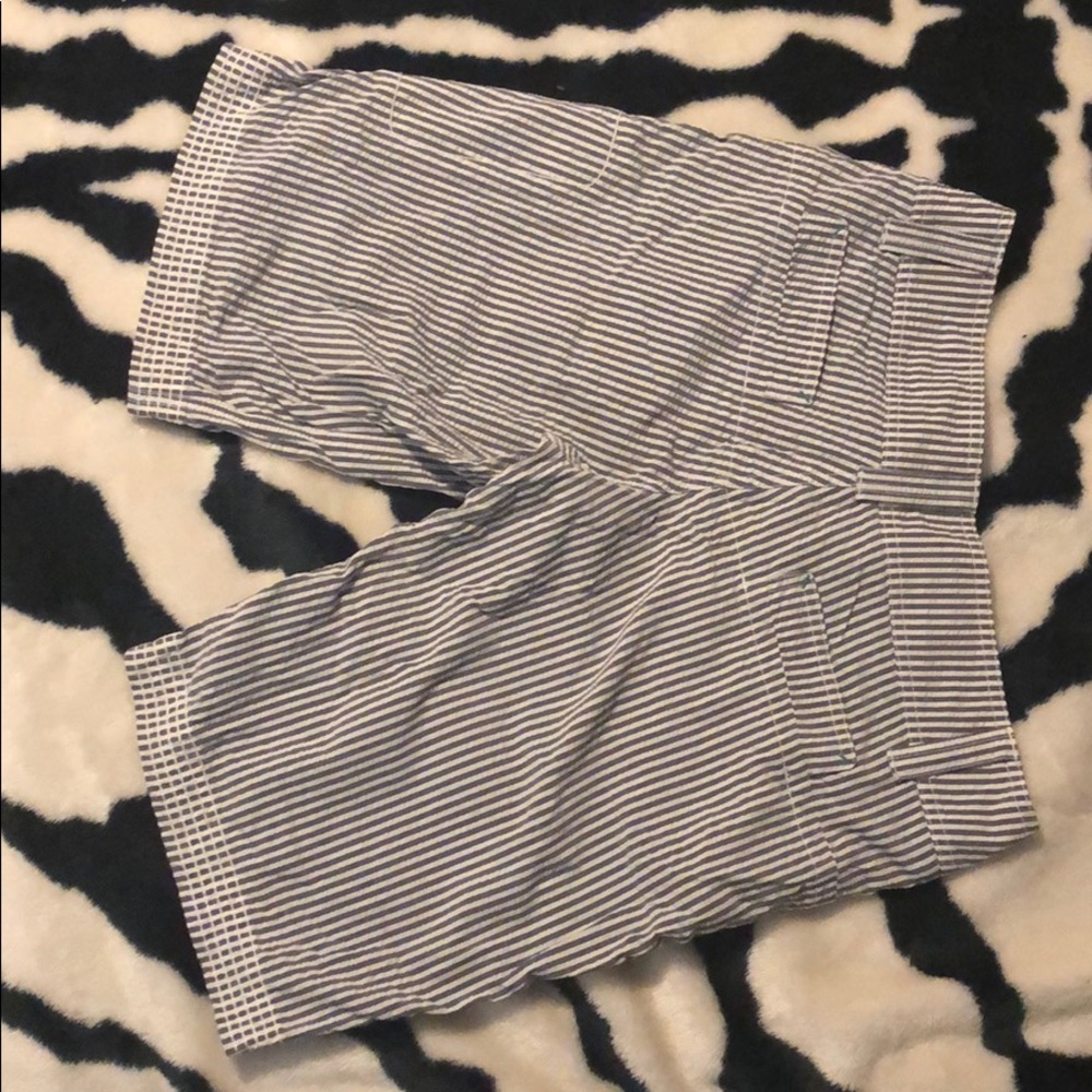 lululemon seersucker adventure bermuda shorts